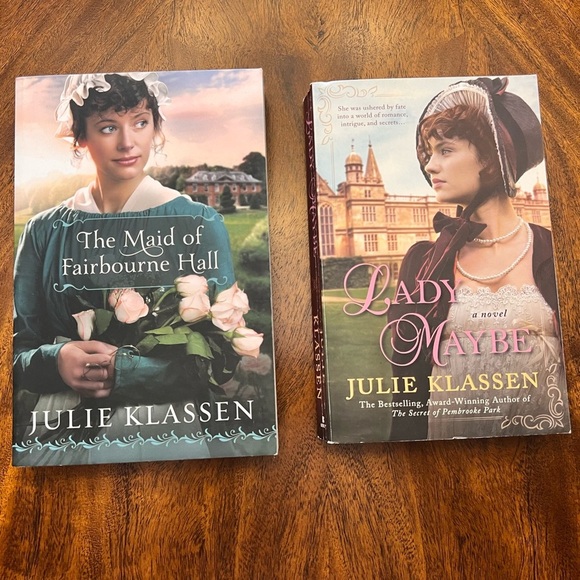 📚Book Set📚 - Picture 1 of 2